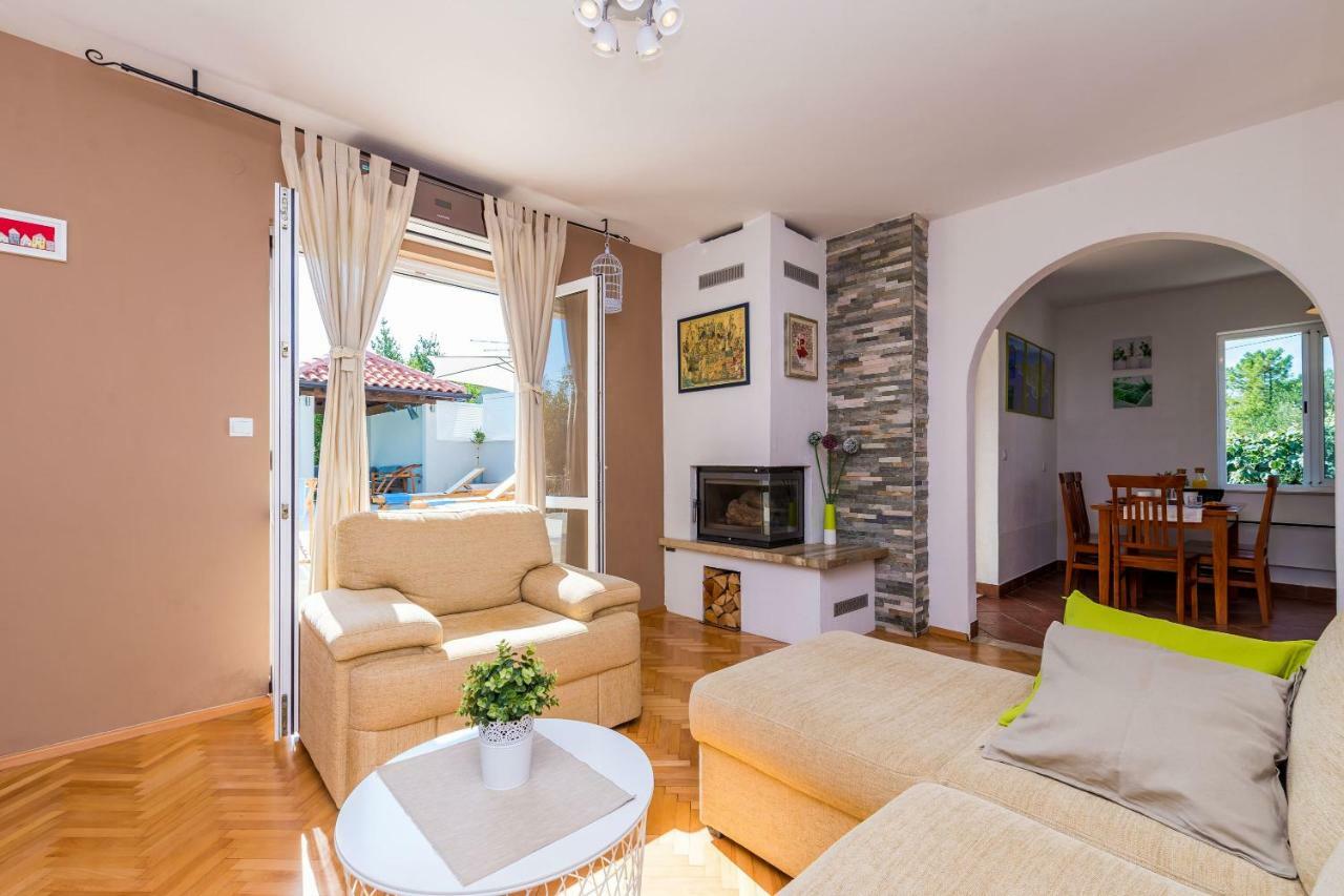 Villa Doli - Lovely Holiday Home With Private Pool 外观 照片